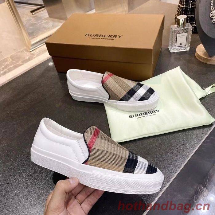 Burberry shoes BU00019