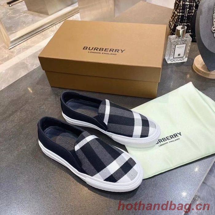 Burberry shoes BU00020