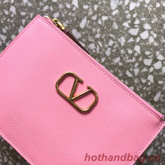 VALENTINO GARAVANI Stud Sign Grained Calfskin clutch bag 0620 pink