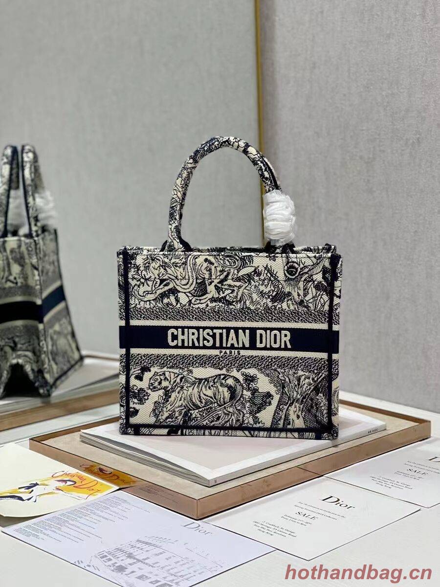 SMALL DIOR BOOK TOTE Embroidery C1331-3