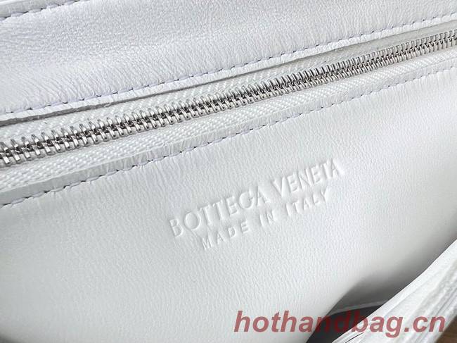 Bottega Veneta CASSETTE A018101 MIRTH WASHED