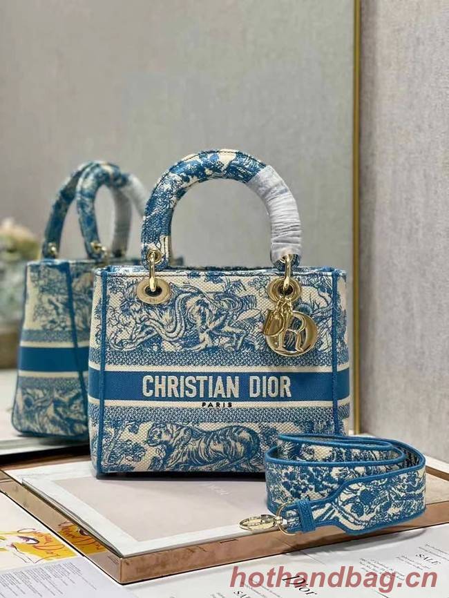 DIOR MEDIUM LADY D-LITE BAG Embroidery M0565OR blue