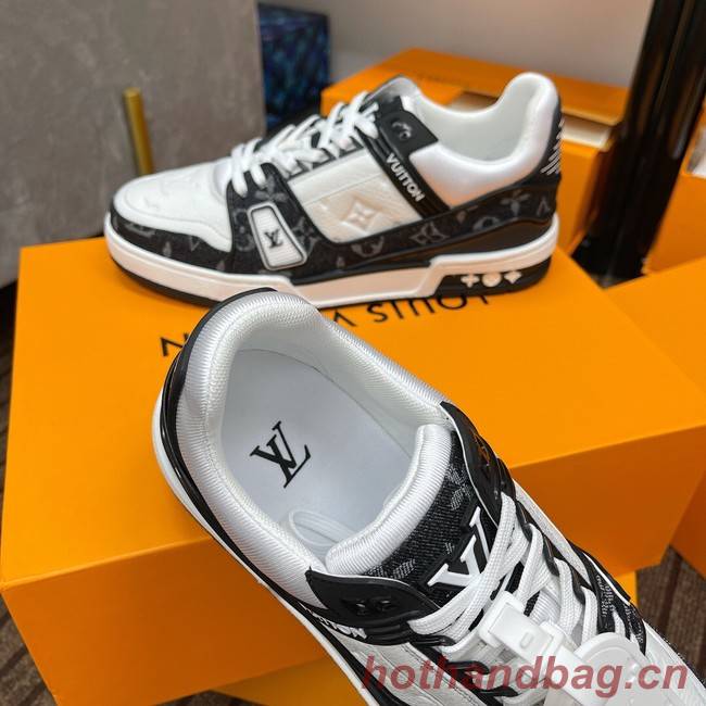 Louis Vuitton sneakers 18524-3