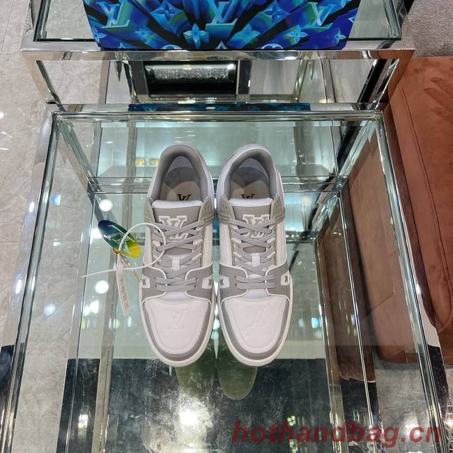 Louis Vuitton sneakers 18526-3