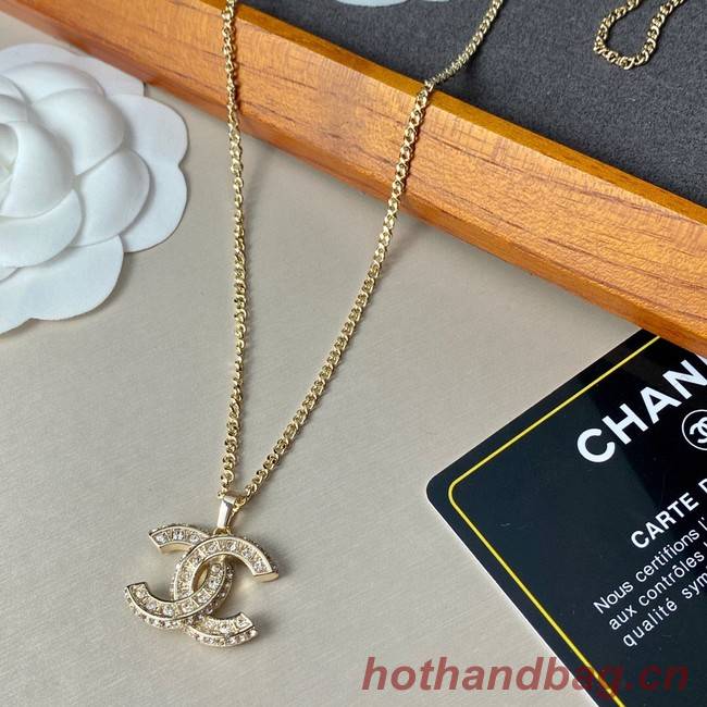 Chanel Necklace CE8048