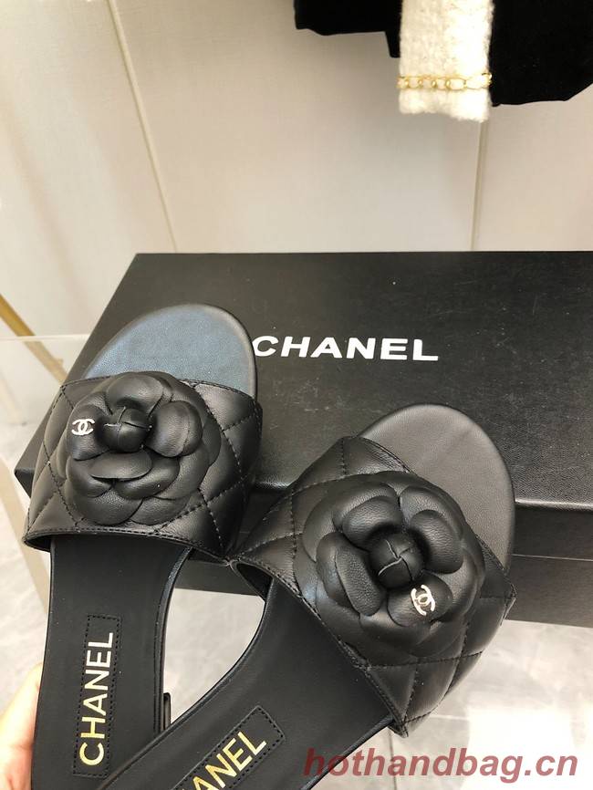 Chanel slipper 65121-3