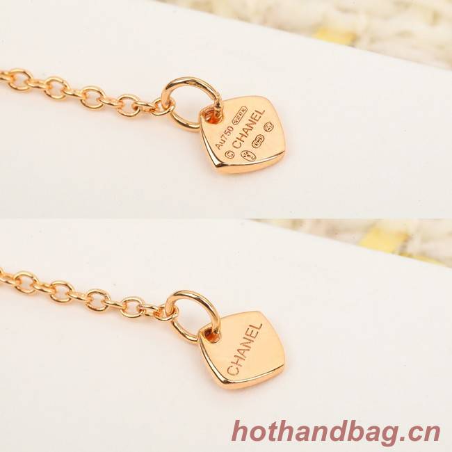 Chanel Necklace CE8117