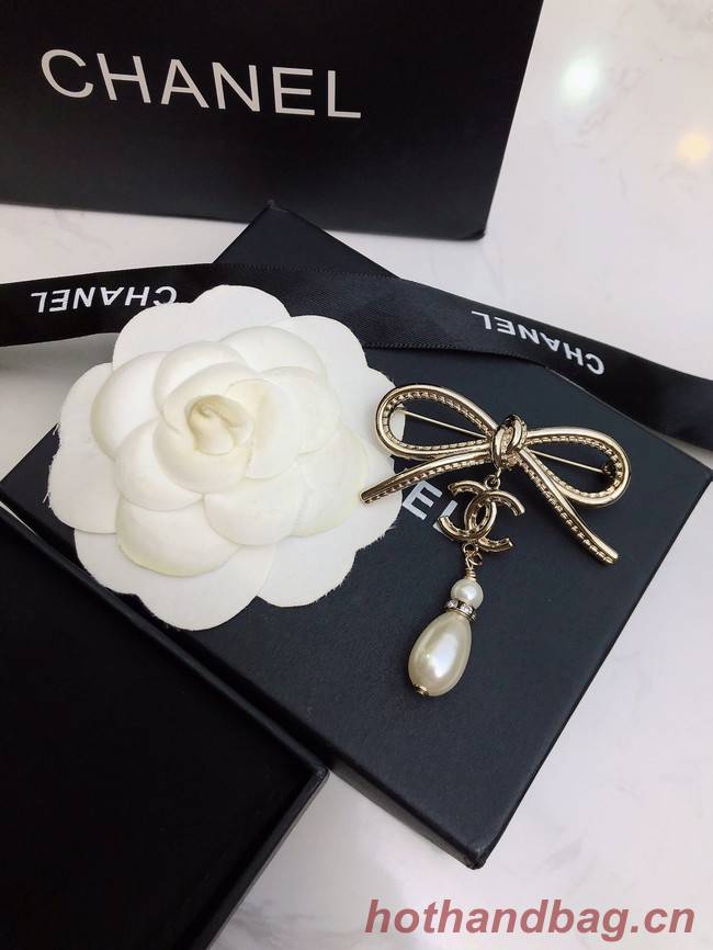 Chanel Brooch CE8174