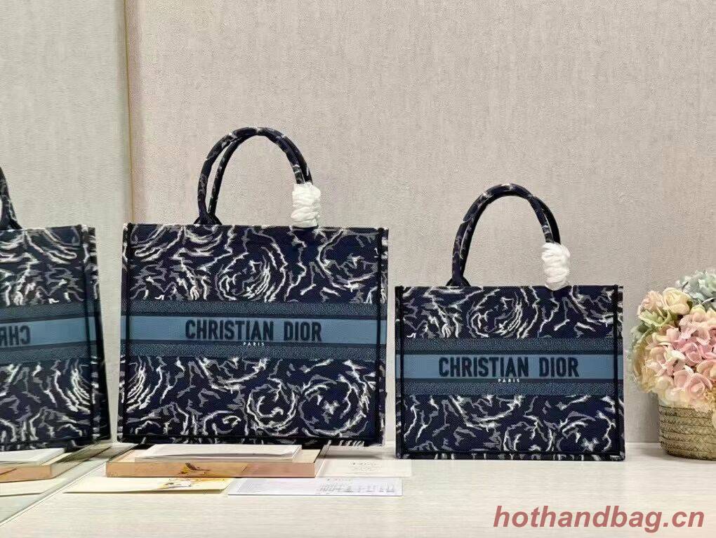 DIOR BOOK TOTE Embroidery C1286-32 blue