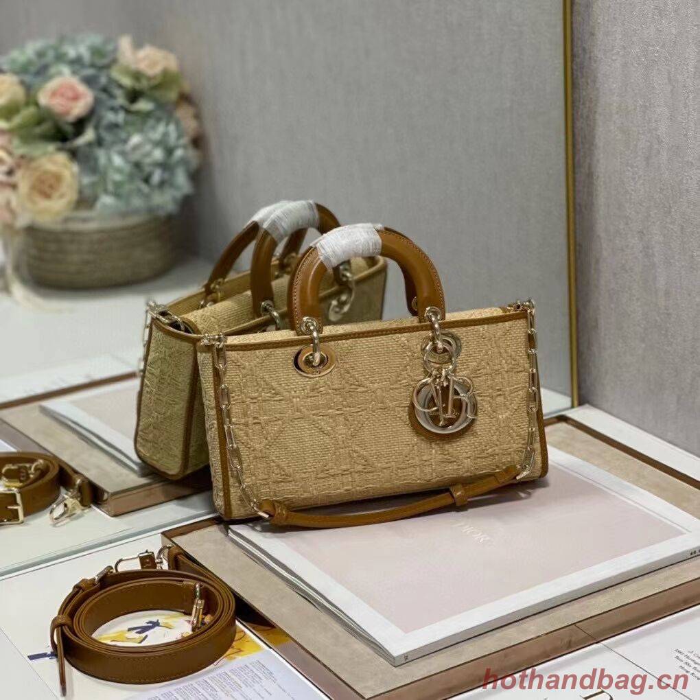 MEDIUM LADY DIOR BAG C9627 Apricot