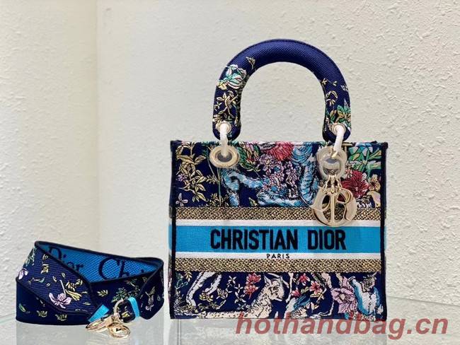 Dior MEDIUM LADY D-LITE BAG Embroidered M0565-11