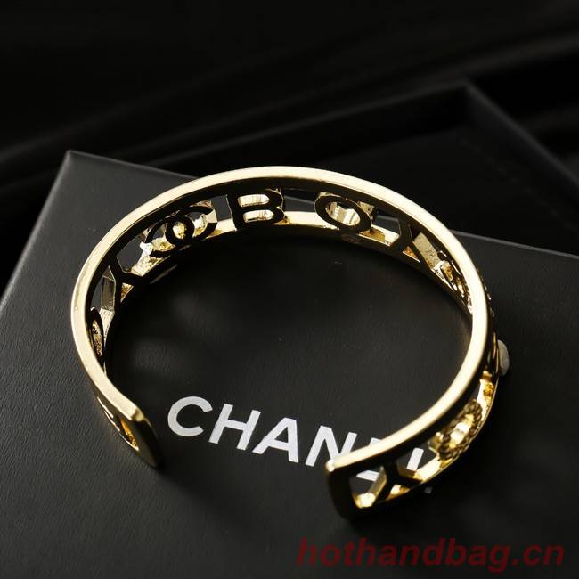 Chanel Bracelet CE8354