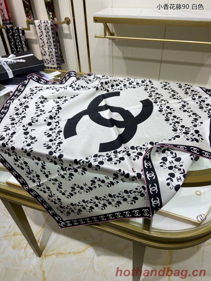 Chanel Scarf CHS00028