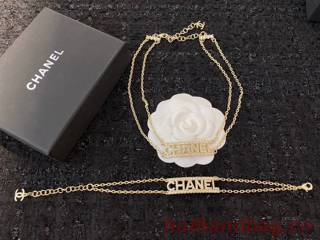 Chanel Necklace CE8451