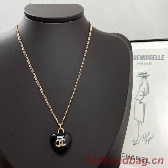 Chanel Necklace CE8453