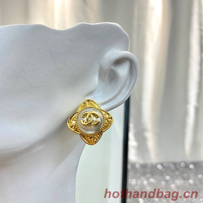 Chanel Earrings CE8619