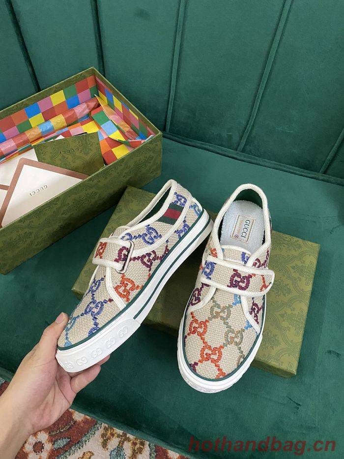 Gucci Couple Shoes GUS00336