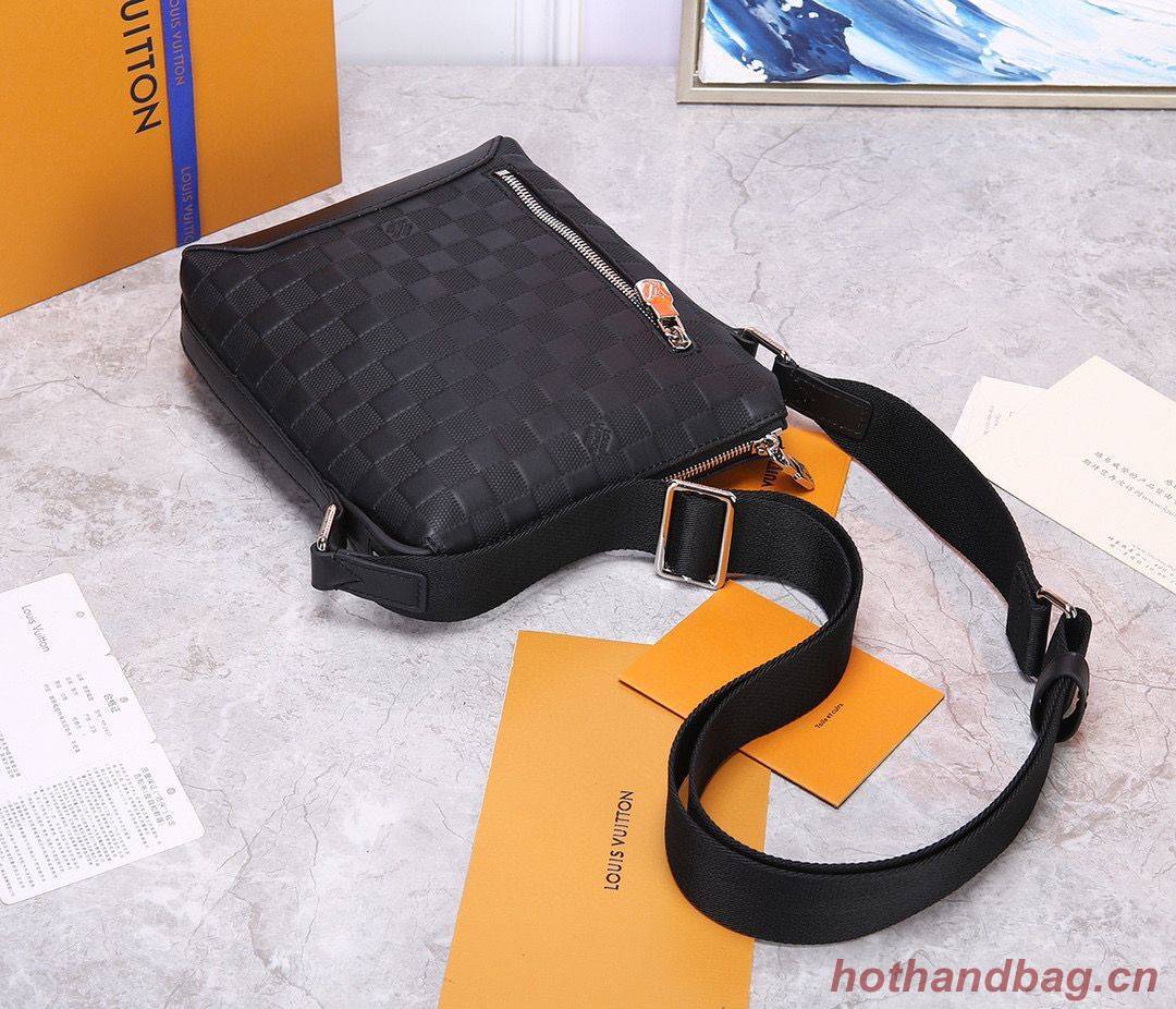 Louis Vuitton Discovery Messenger PPM N40122 Black