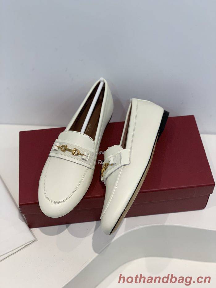 Ferragamo Shoes FMS00051