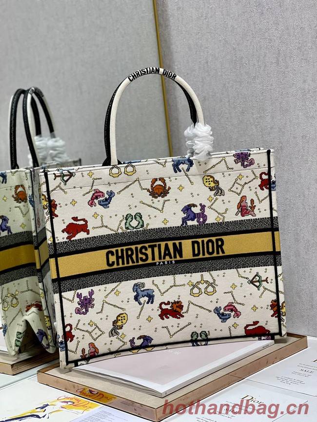 LARGE DIOR BOOK TOTE Latte Multicolor Dior Pixel Zodiac Embroidery M1286ZRTY