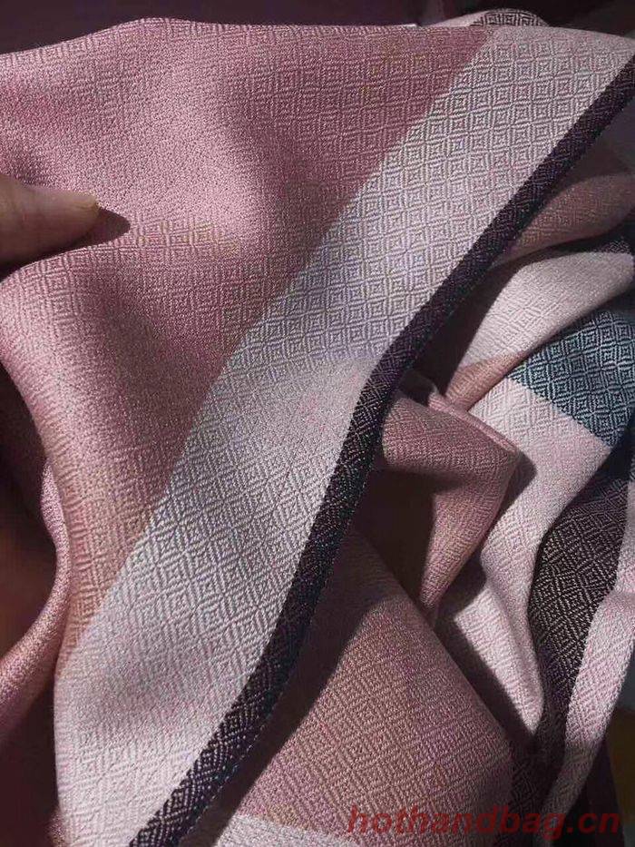 Burberry Scarf BBC00043