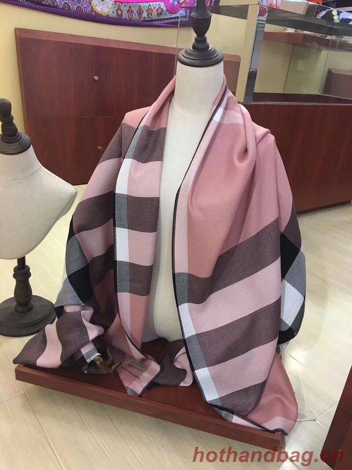 Burberry Scarf BBC00043