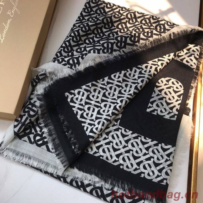 Burberry Scarf BBC00089