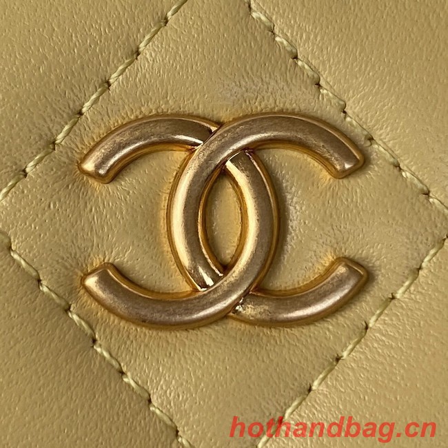 CHANEL SMALL VANITY WITH CHAIN Lambskin & Gold-Tone Metal AP2931 light yellow