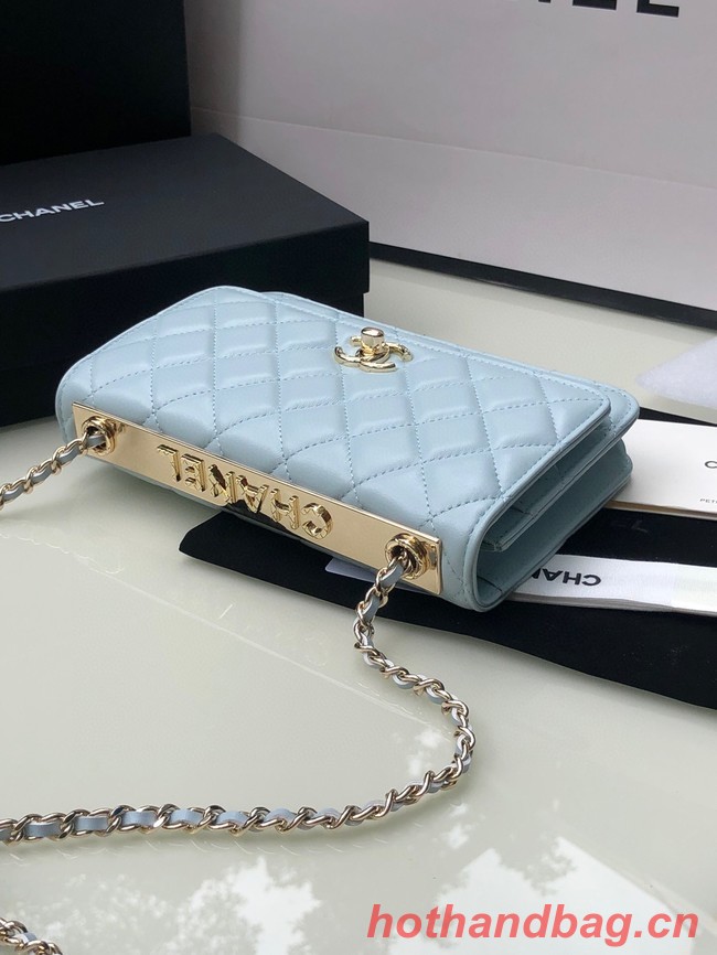 CHANEL WALLET ON CHAIN Lambskin & light Gold-Tone Metal 80892 light blue