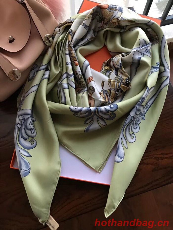 Hermes Scarf HEC00376