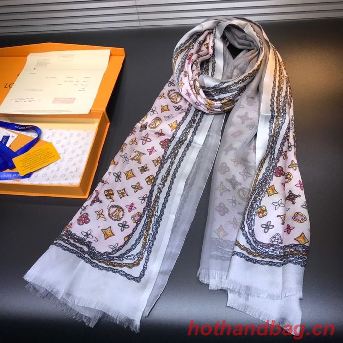 Louis Vuitton Scarf LVC00076