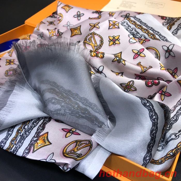 Louis Vuitton Scarf LVC00076