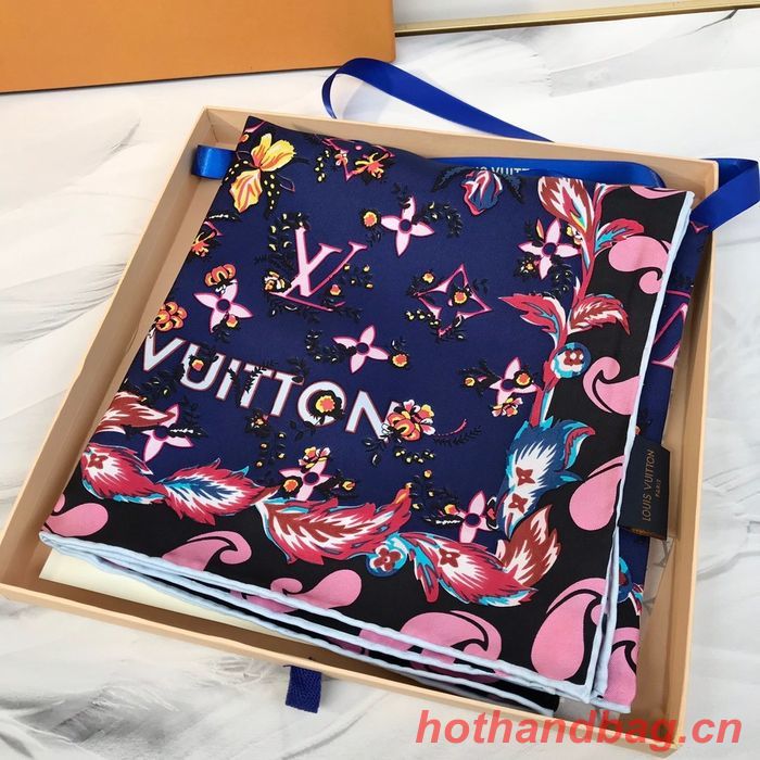 Louis Vuitton Scarf LVC00102