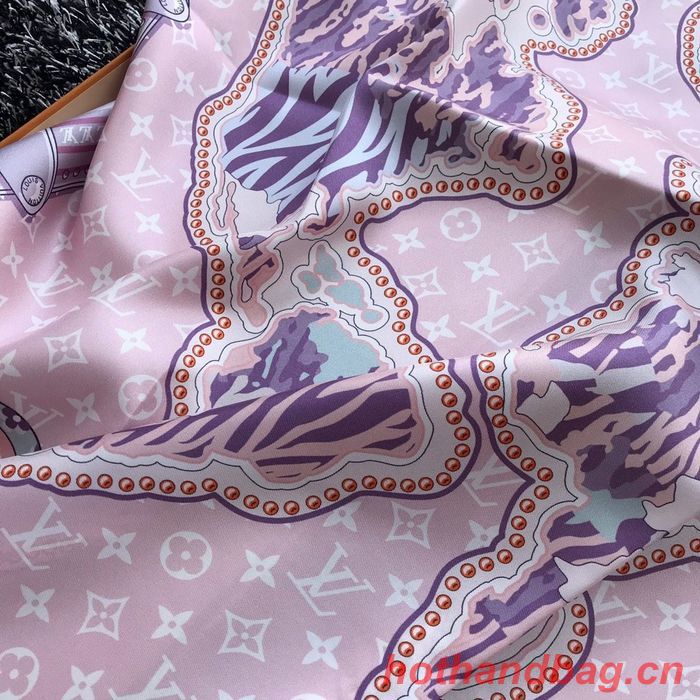 Louis Vuitton Scarf LVC00133