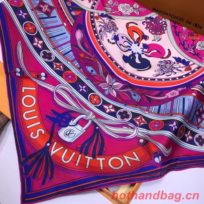 Louis Vuitton Scarf LVC00171