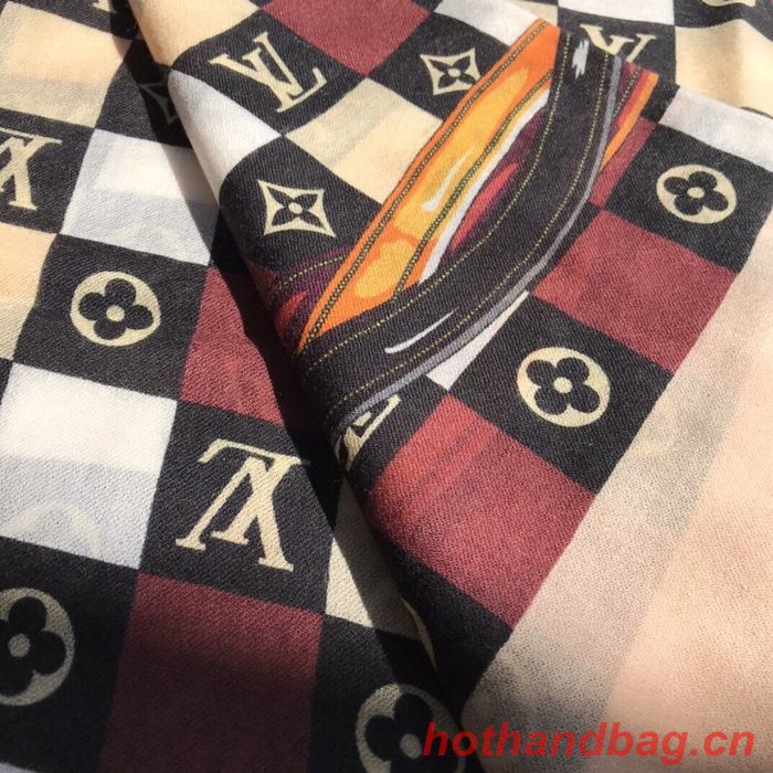 Louis Vuitton Scarf LVC00181