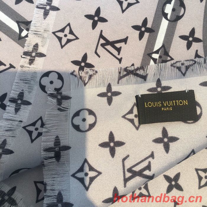 Louis Vuitton Scarf LVC00213