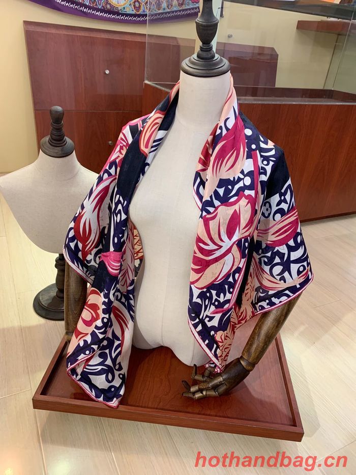 Louis Vuitton Scarf LVC00219