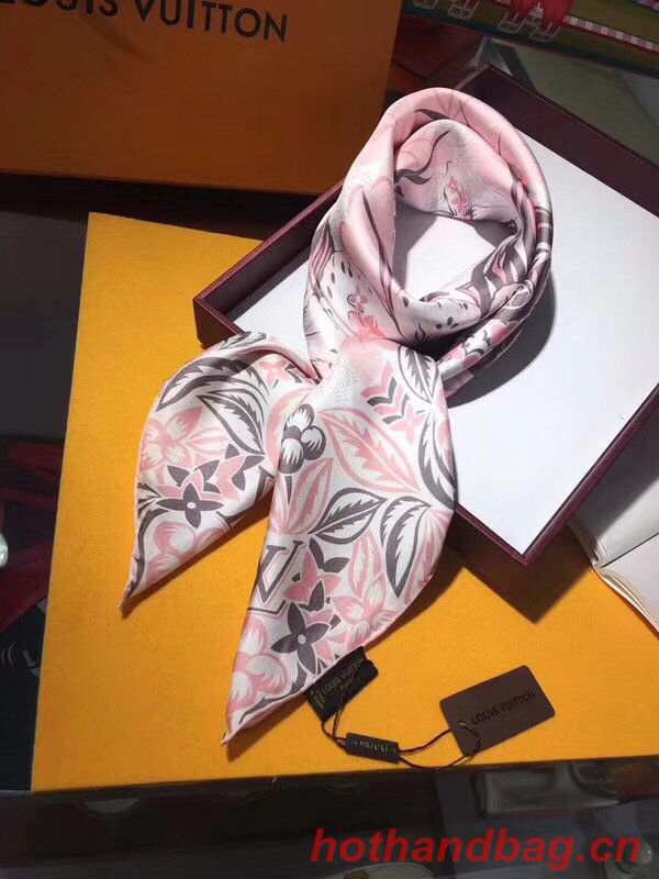 Louis Vuitton Scarf LVC00225