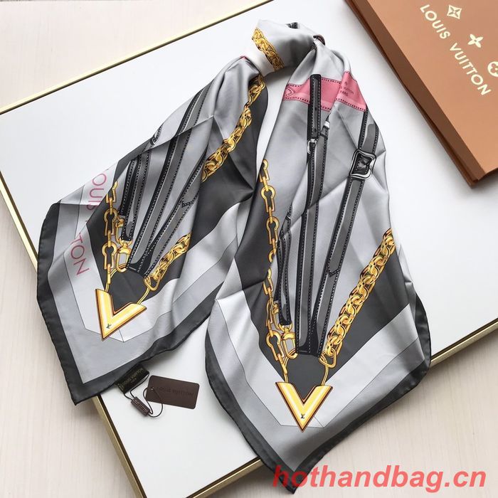 Louis Vuitton Scarf LVC00233