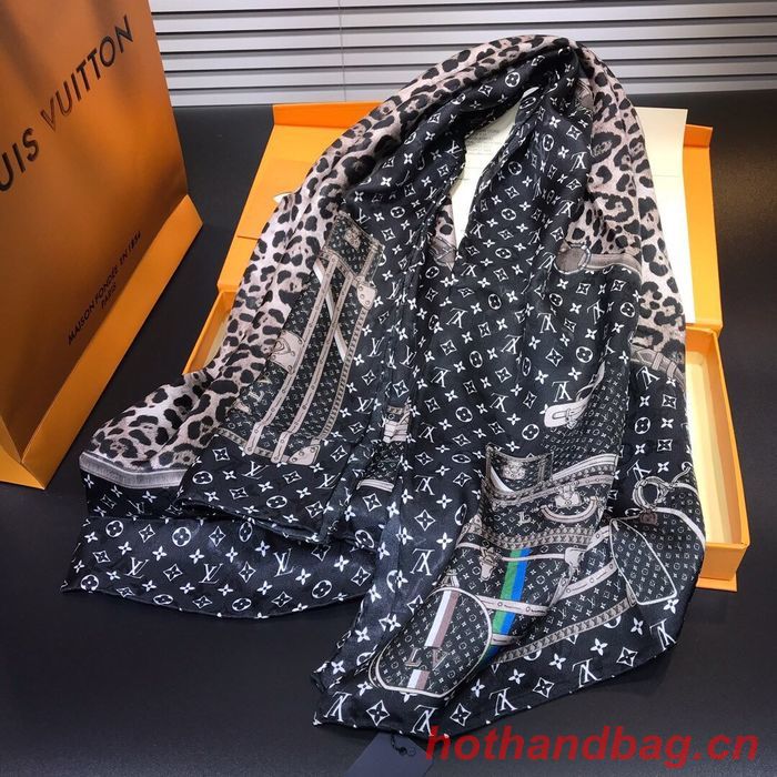 Louis Vuitton Scarf LVC00237