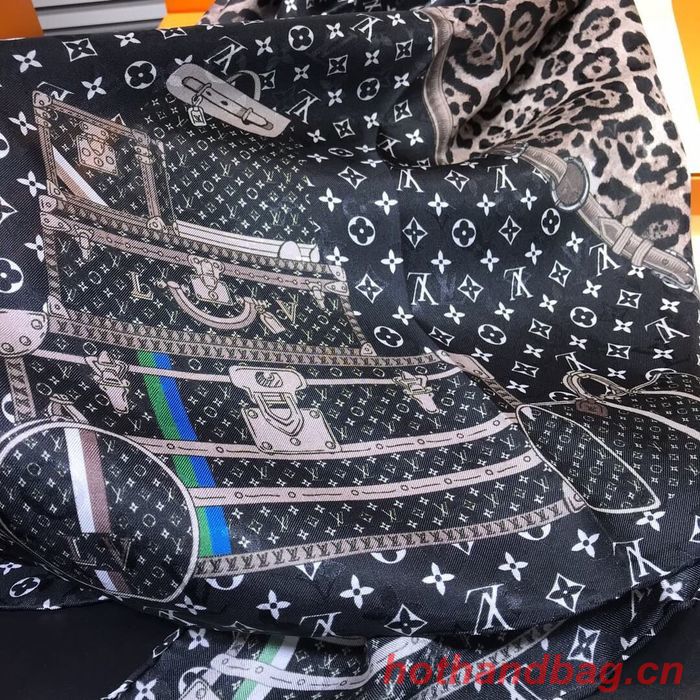 Louis Vuitton Scarf LVC00237