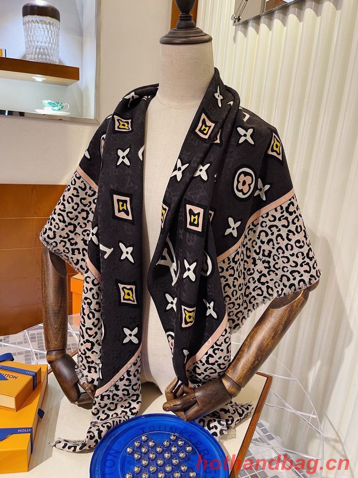 Louis Vuitton Scarf LVC00302