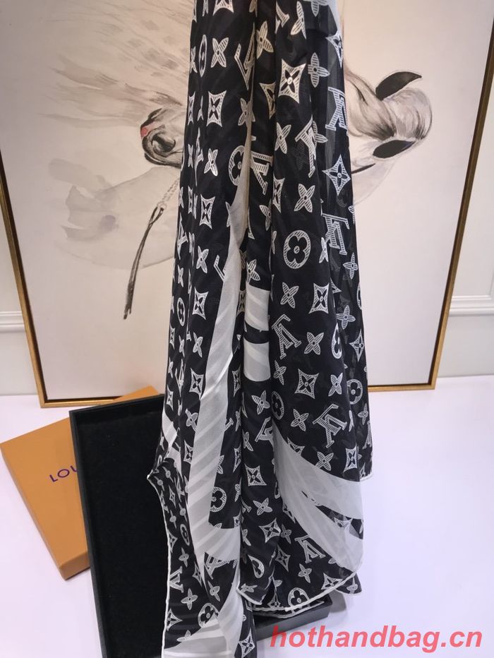 Louis Vuitton Scarf LVC00311