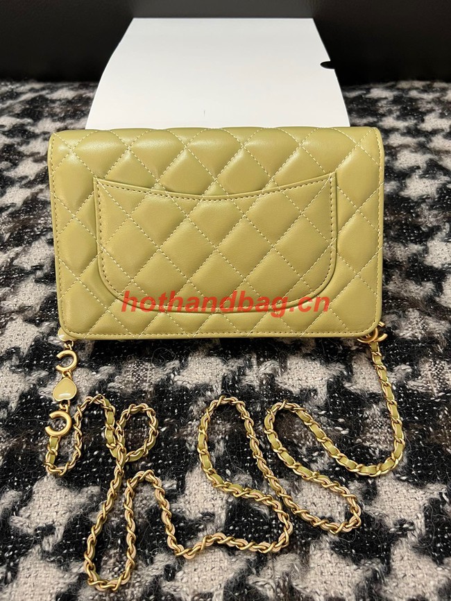 Chanel WALLET ON CHAIN AP3035 green