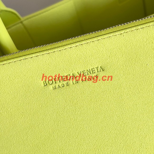 Bottega Veneta ARCO TOTE Large intrecciato grained leather tote bag 652868 yellow