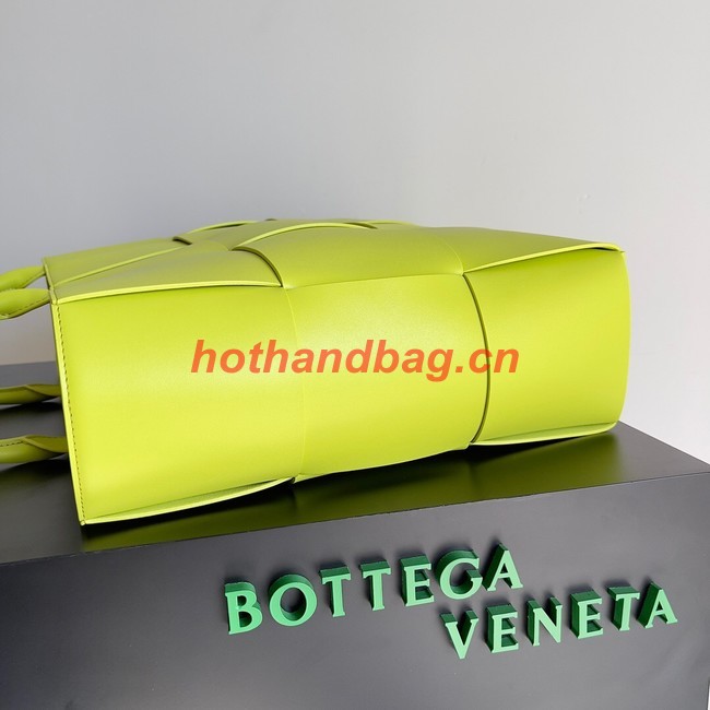 Bottega Veneta ARCO TOTE Large intrecciato grained leather tote bag 652868 yellow