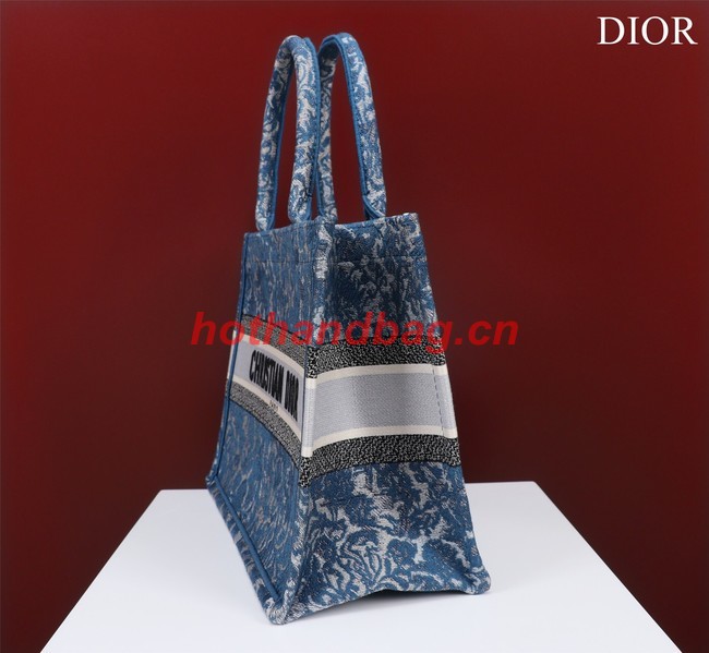 MEDIUM DIOR BOOK TOTE Embroidery M1296ZRU-2