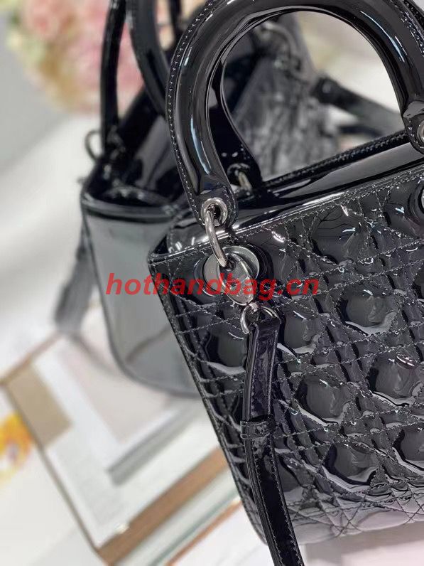 MEDIUM LADY DIOR BAG Black Patent Cannage Calfskin M0565OW Black-Tone