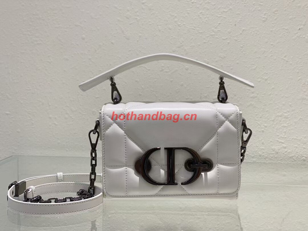 DIOR 30 MONTAIGNE BOX BAG WITH HANDLE Latte Maxicannage Lambskin M9218B WHITE